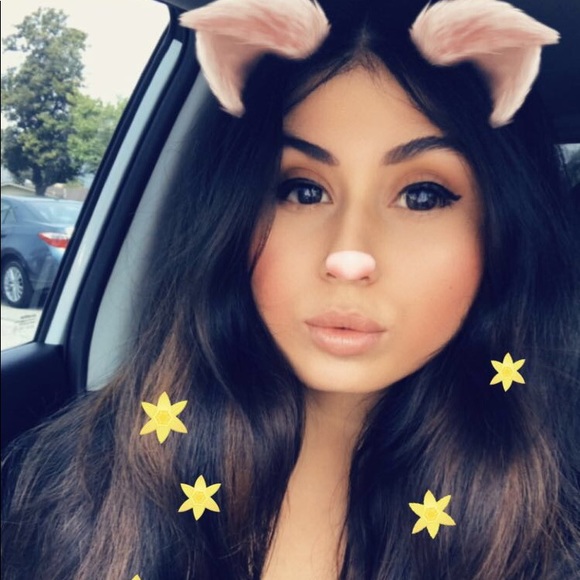 Meet your Posher, Eileen - Picture 3 of 3